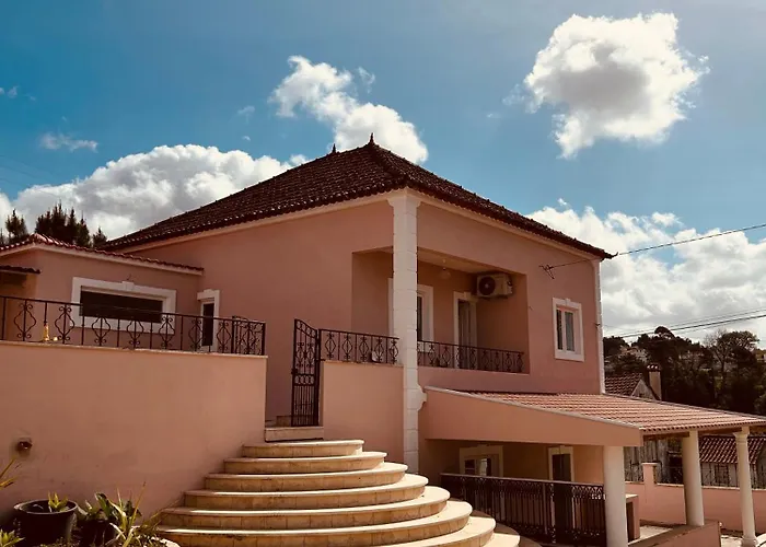 Mae Story * Калдаш-да-Раинья